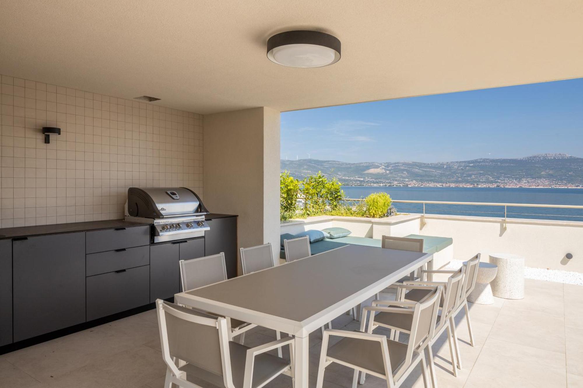 Acadia Beach Villas & Apartments Slatine Bagian luar foto