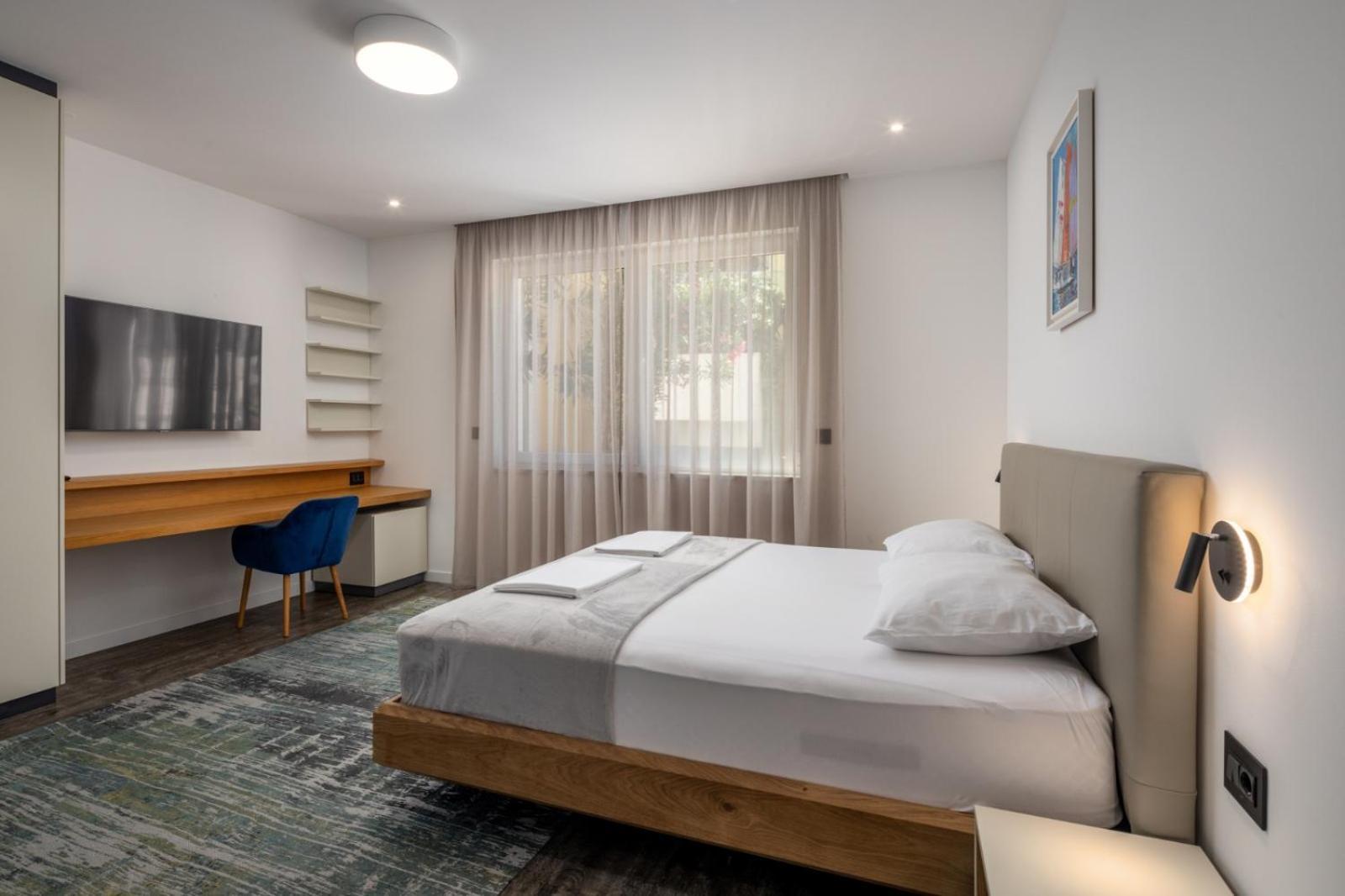 Acadia Beach Villas & Apartments Slatine Bagian luar foto