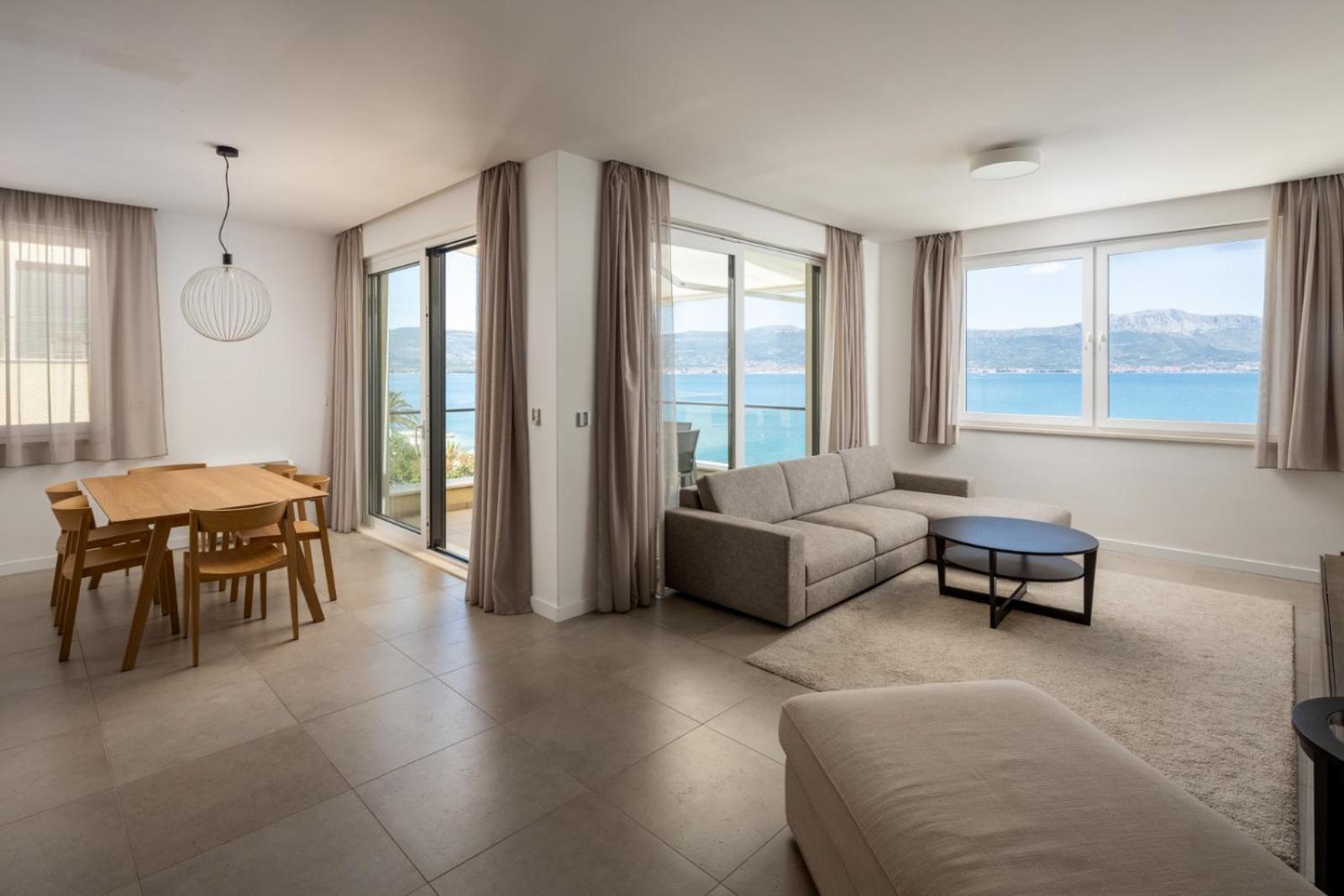 Acadia Beach Villas & Apartments Slatine Bagian luar foto