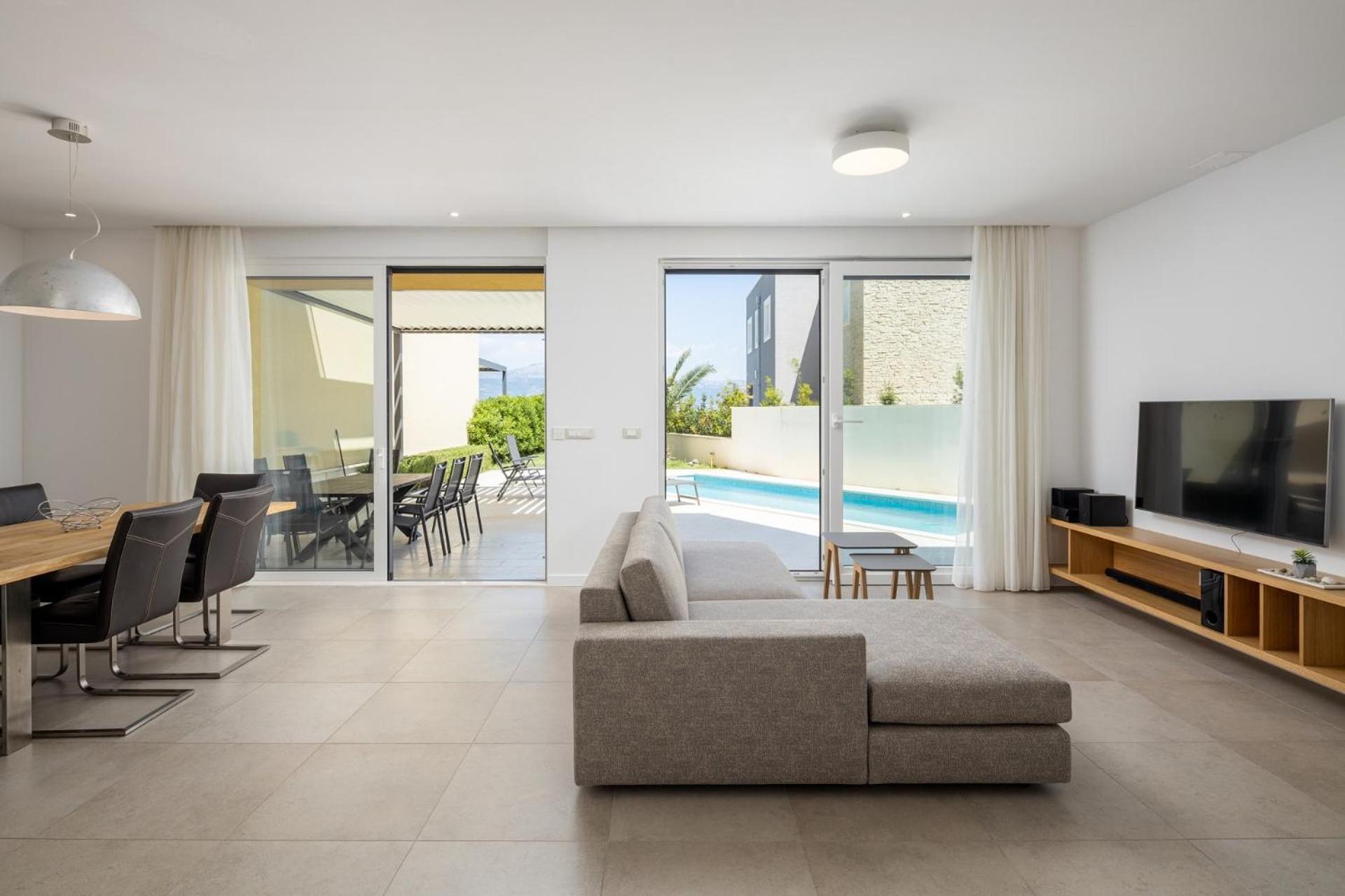 Acadia Beach Villas & Apartments Slatine Bagian luar foto